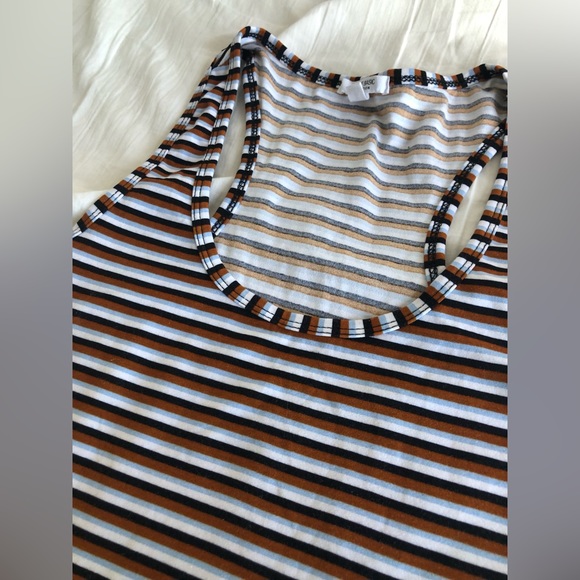 3/$15 Ardene Stripe Racerback Tank - Picture 1 of 3